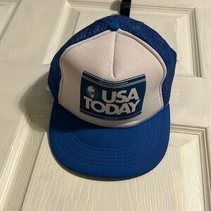 VINTAGE USA Today Trucker Hat